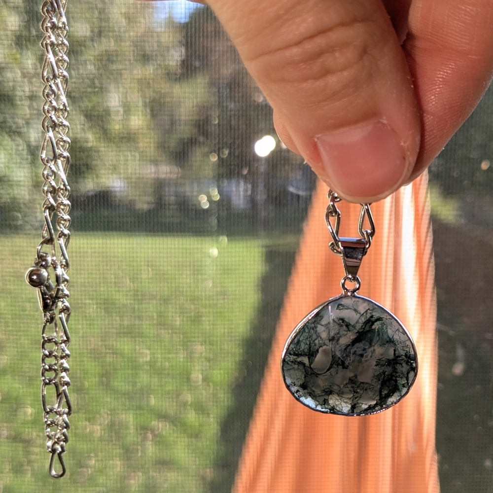 Moss Agate Pendant Necklace